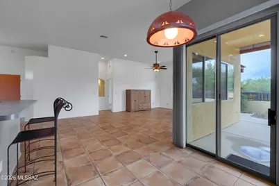 2702 S Falcon View Drive, Tucson, AZ 85713 - Photo 12