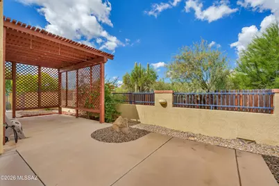 2702 S Falcon View Drive, Tucson, AZ 85713 - Photo 32
