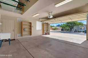 2702 S Falcon View Dr, Tucson, AZ 85713 - Photo 46