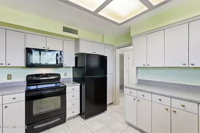 7310 N Village Avenue, Tucson, AZ 85704 - Photo 18
