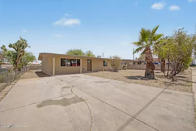 1212 W Fresno Street, Tucson, AZ 85745 - Photo 1
