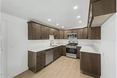 1212 W Fresno Street, Tucson, AZ 85745 - Photo 12