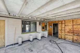 4510 E 9th St, Tucson, AZ 85711 - Photo 16