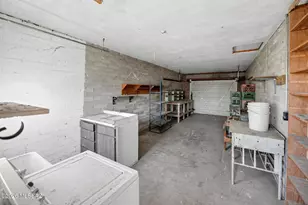 4510 E 9th St, Tucson, AZ 85711 - Photo 14
