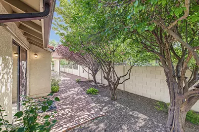 5500 N Waterfield Drive, Tucson, AZ 85750 - Photo 36
