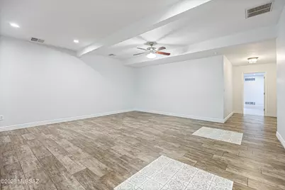 2534 E Florence Drive, Tucson, AZ 85716 - Photo 18