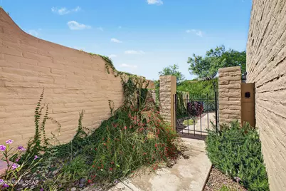 5072 N Placita Del Lazo, Tucson, AZ 85750 - Photo 4