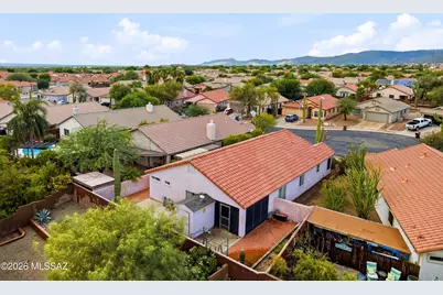 5447 W Whiptail Court, Marana, AZ 85658 - Photo 6
