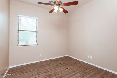 8877 N Sky Dancer Circle, Tucson, AZ 85742 - Photo 14