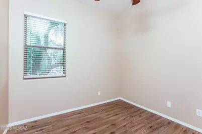 8877 N Sky Dancer Circle, Tucson, AZ 85742 - Photo 16