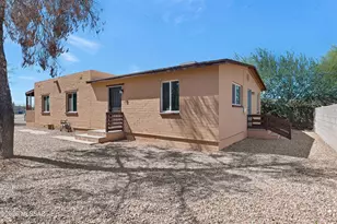 1827 E 13th St, Tucson, AZ 85719 - Photo 6