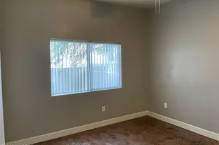 1049 N Pressyc Pl, Tucson, AZ 85710 - Photo 16