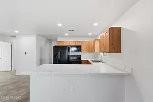 1809 E 13th St, Tucson, AZ 85719 - Photo 6