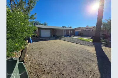 2252 E Grant Road, Tucson, AZ 85719 - Photo 1