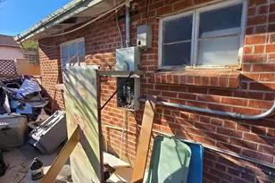 2252 E Grant Rd, Tucson, AZ 85719 - Photo 30