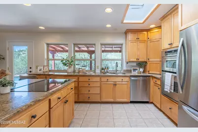 6851 N Quartzite Canyon Place, Tucson, AZ 85718 - Photo 12