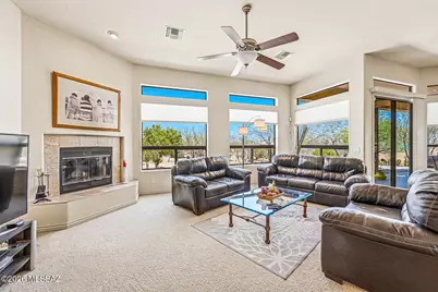 1282 W Via De Santo Tomas, Sahuarita, AZ 85629 - Photo 2