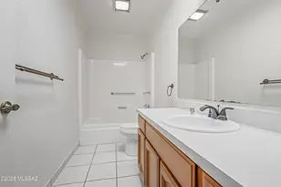 1532 W Calle Mendoza, Green Valley, AZ 85622 - Photo 30