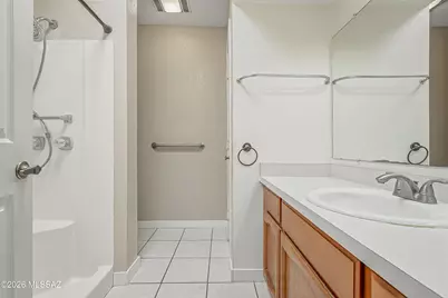 1532 W Calle Mendoza, Green Valley, AZ 85622 - Photo 10