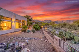 4906 N Bonita Ridge Ave, Tucson, AZ 85750 - Photo 2