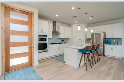 9052 E Pantano Bluff Drive, Tucson, AZ 85730 - Photo 4