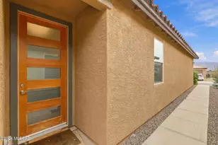 9052 E Pantano Bluff Dr, Tucson, AZ 85730 - Photo 2