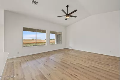 911 E Sahuaro Drive, Sunsites, AZ 85625 - Photo 10