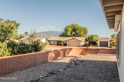 2095 S San Ray Drive, Green Valley, AZ 85614 - Photo 48