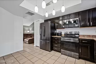 2064 W Brittain Dr, Tucson, AZ 85705 - Photo 8