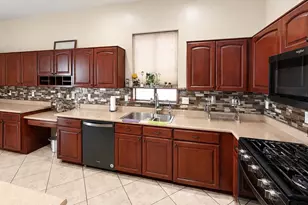 6771 S Camino Catalan, Tucson, AZ 85757 - Photo 4