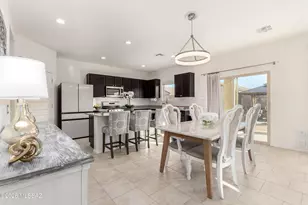 9265 W Tenaza Ln, Marana, AZ 85653 - Photo 10