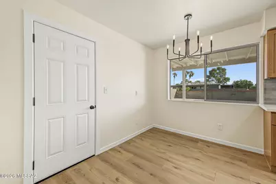 9230 E Creek Street, Tucson, AZ 85730 - Photo 8