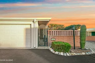 907 W Rio-Altar, Green Valley, AZ 85614 - Photo 2