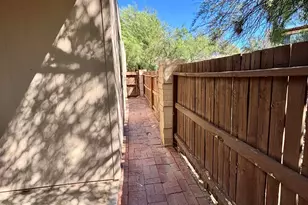 6980 E Abby Ln, Tucson, AZ 85715 - Photo 8