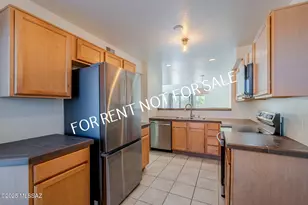 5675 N Camino Esplendora, Tucson, AZ 85718 - Photo 12