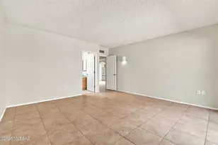1382 W Camino Alicante, Green Valley, AZ 85622 - Photo 28