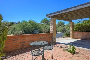 1382 W Camino Alicante, Green Valley, AZ 85622 - Photo 4