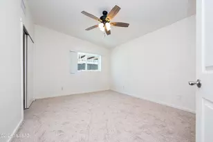 912 W Limberlost Dr, Tucson, AZ 85705 - Photo 14