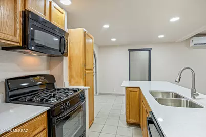5844 E 34th Street, Tucson, AZ 85711 - Photo 6