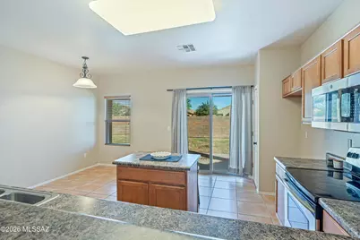 11276 W Massey Drive, Marana, AZ 85653 - Photo 16
