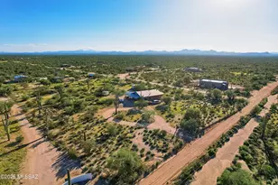 34207 E Amber Sunrise Dr, Marana, AZ 85658 - Photo 36