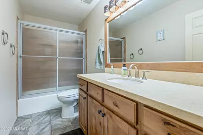 5747 N Via Umbrosa, Tucson, AZ 85750 - Photo 34