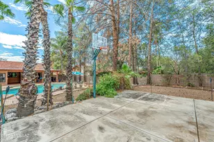 5747 N Via Umbrosa, Tucson, AZ 85750 - Photo 40
