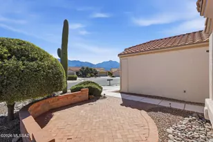 14097 N Forthcamp Ct, Oro Valley, AZ 85755 - Photo 4
