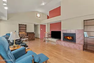 11748 N Via de la Verbenita, Tucson, AZ 85737 - Photo 12