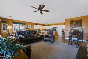 1961 N Laguna Oaks Dr, Green Valley, AZ 85614 - Photo 34