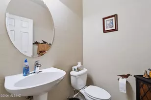 1961 N Laguna Oaks Dr, Green Valley, AZ 85614 - Photo 16