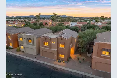 4261 N Golden Ridge Lane, Tucson, AZ 85718 - Photo 2