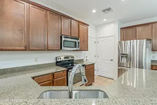 4261 N Golden Ridge Ln, Tucson, AZ 85718 - Photo 20