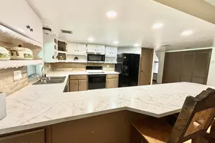 8520 N Aspen Ave, Tucson, AZ 85704 - Photo 8